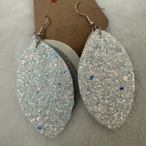 OBSESSED!!!! Earring Bundle - Picture 2 of 11